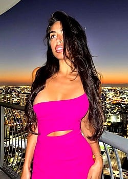 Miriam Vas